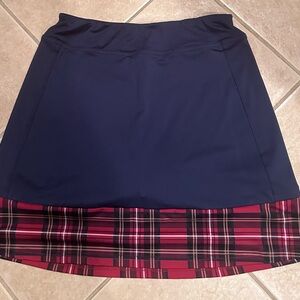 Chic Plaid Hem SKORT in Navy and Red